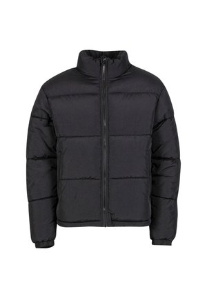 Giubbotto imbottito nero con colletto alto, zip anteriore e polsini elasticizzati. Presenta un design trapuntato con cuciture orizzontali. Materiale leggero.