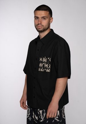 Multiply Apparel, SHORT SLEEVE SHIRT CIPHER UNISEX - Hemd - pirate black