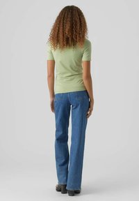 Vero Moda VMPANDA NOOS - Navadna majica - reseda