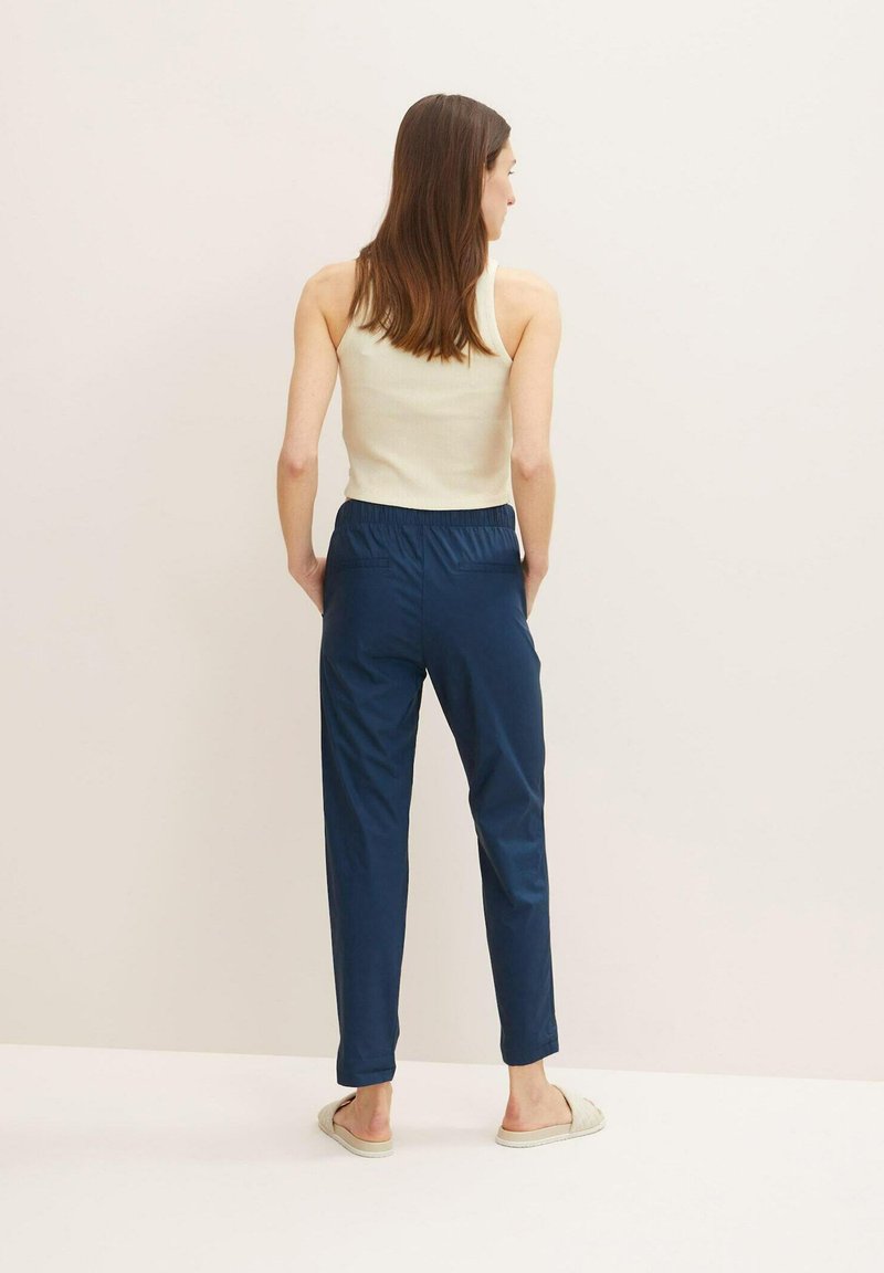 Damen Chinos | TOM TAILOR LOOSE FIT Stoffhose midnight sail/dark-blue denim - FD90113 Damen Chinos | TOM TAILOR LOOSE FIT Stoffhose midnight sail/dark-blue denim - FD90113