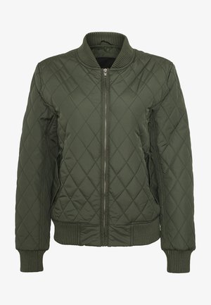 Zelena bomber jakna s kvadratnim šivom, s prilegao ovratnikom, zadrgo, stranskimi žepi ter rebrastimi manšeti in robom. Gladka tekstura z diamantnim vzorcem.