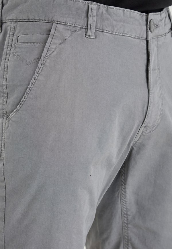 BHBRIX REGULAR FIT - Shorts - monument4