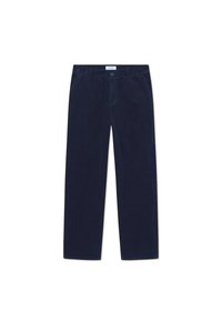 Pantaloni din catifea cord cu o nuanță albastru marin, cu o croială dreaptă, având închidere cu un buton în față, curea de prindere și buzunare clasice. Material texturat.