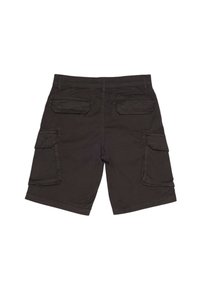 Pantaloni cargo scuri con finitura testurizzata, dotati di due tasche posteriori e due tasche laterali per riporre oggetti. Si fermano sopra il ginocchio.
