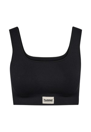 Czarny prążkowany sportowy biustonosz z szerokimi ramiączkami i etykietą "hummel PERFORMANCE" umieszczoną na środku dolnej opaski, zaprojektowany do noszenia podczas aktywności sportowej.