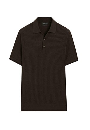 Polo marron à manches courtes, texture côtelée, patte de boutonnage à deux boutons et col classique. Fabriqué à partir d'un matériau doux et respirant.