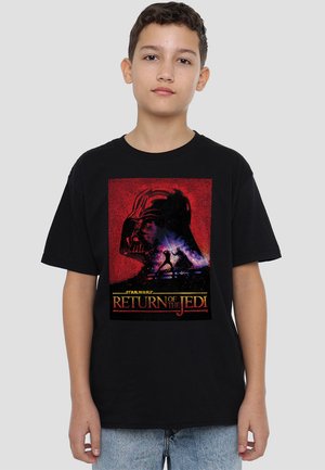 Schwarzes Baumwoll-T-Shirt mit einem Grafikdruck von Darth Vader und dem Text "STAR WARS RÜCKKEHR DER JEDI" in Gelb und Rot auf einem strukturierten Hintergrund.