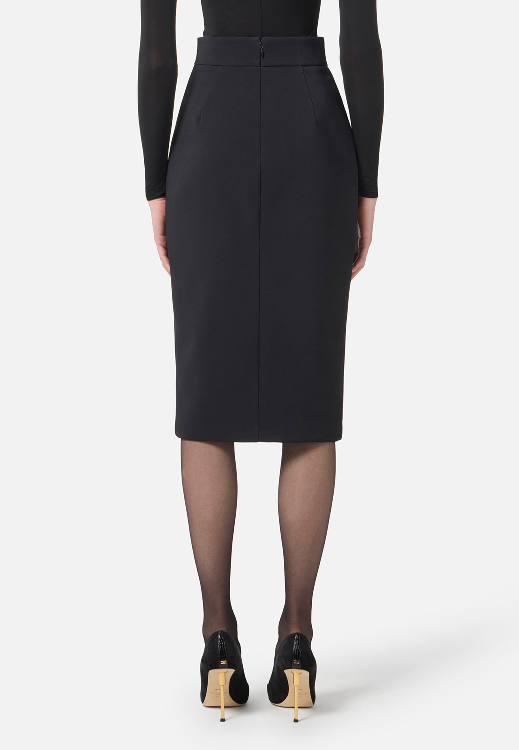 スカート ELISABETTA FRANCHI LIGHT CREPE SKIRT WITH ZIP Buy Elisabetta Franchi Neutral Pencil Skirt in Crêpe for