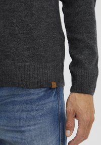 Blend BHTJERIK - Strickpullover - charcoal mix