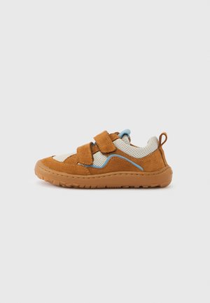 BAZE UNISEX - Baskets basses - cognac