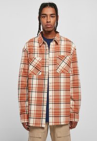 Urban Classics Shirt - softseagrass red