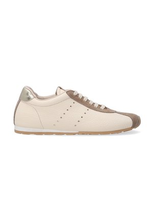 Leather sneakers in cream with brown suede accents, a textured finish, white laces, and a metallic heel detail. Rounded toe and flat sole.