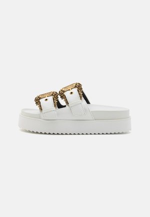 Versace Jeans Couture Natikače - white