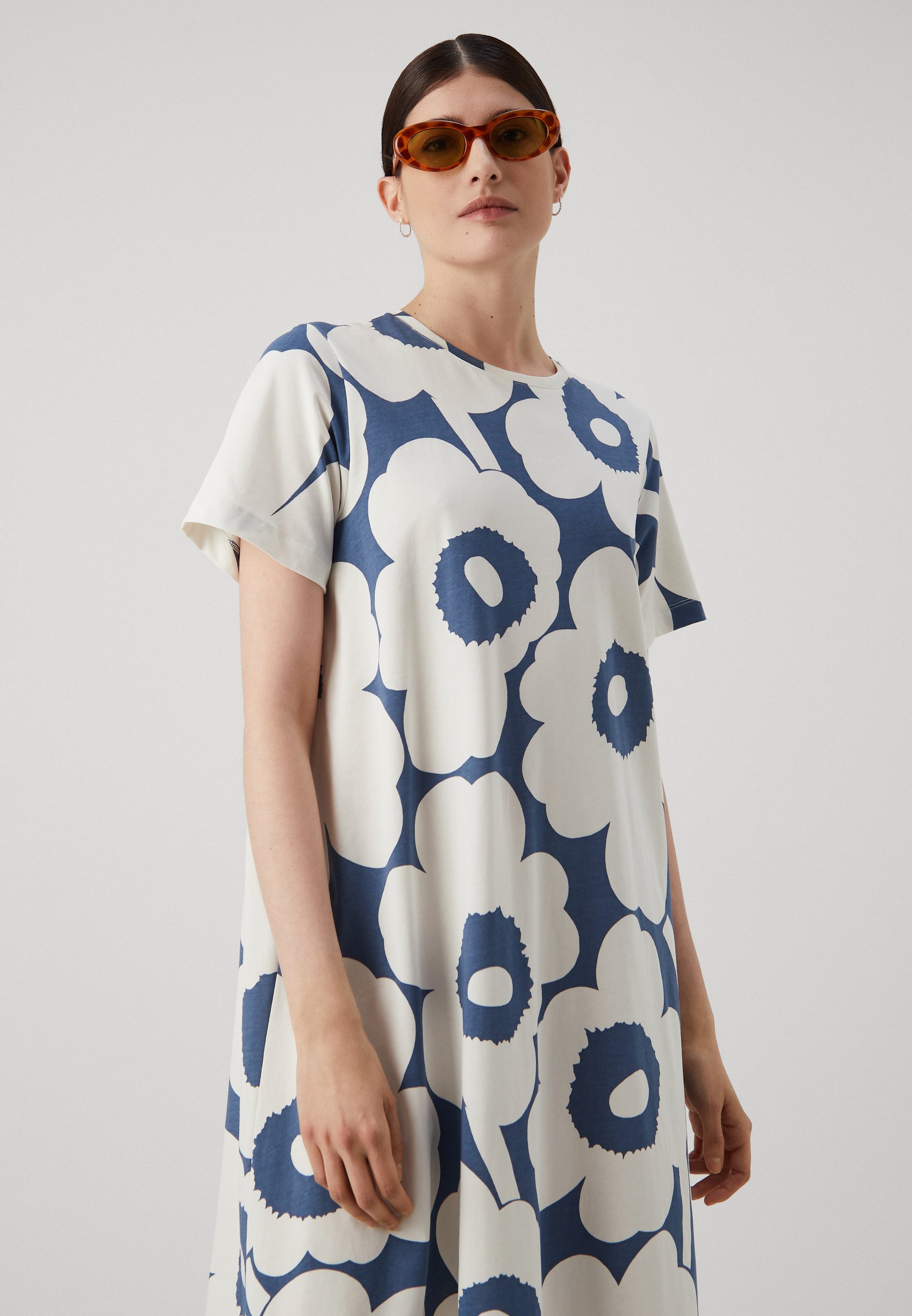 marimekko ワンピース Pisteinen Unikko / dress Pisteinen Unikko marimekko ワンピース Pisteinen Unikko / dress Pisteinen Unikko