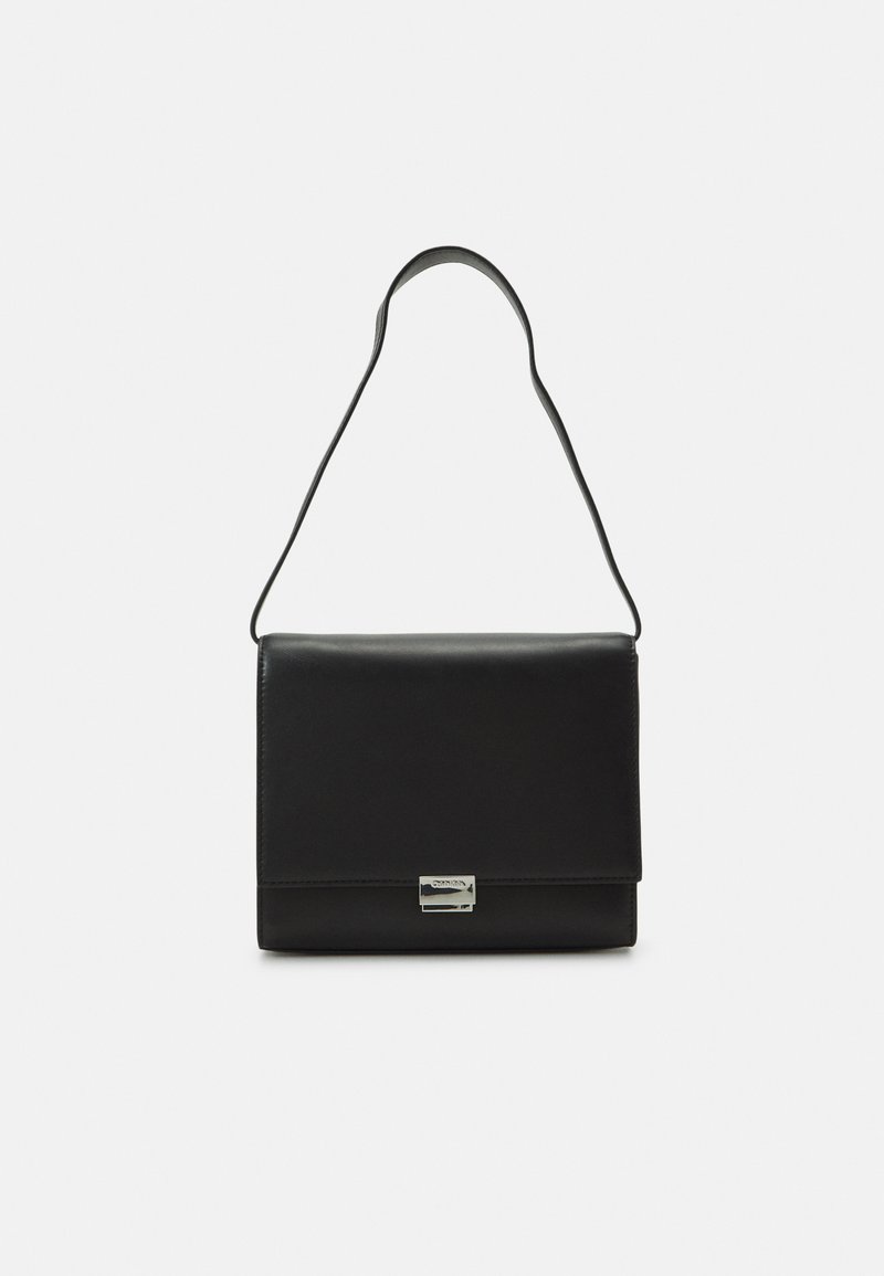 Calvin Klein ARCHIVE SHOULDER BAG SHINY - Handtas - black