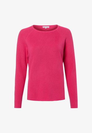 Felroze mouwloze gebreide trui met ronde hals en geribbelde textuur, weergegeven op een witte achtergrond.