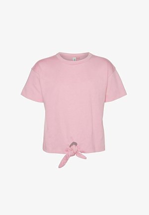 Korte roze katoenen t-shirt met een ronde hals, korte mouwen en een knoopdetail aan de onderrand. Glad materiaal, casual ontwerp.