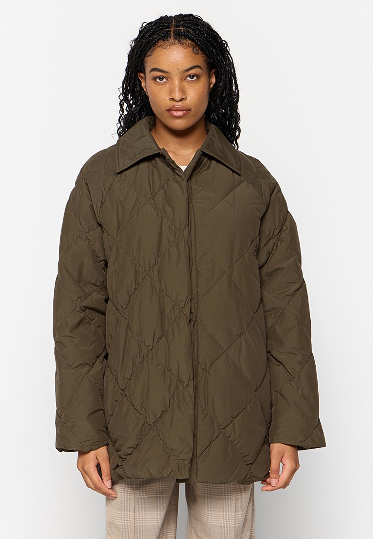 Holzweiler Jas donkergroen Holzweiler Jas donkergroen