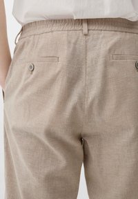 s.Oliver REGULAR - Broek - sandstein