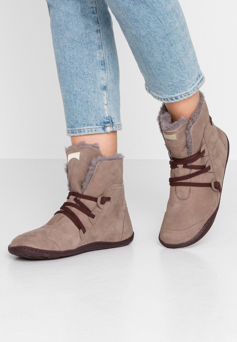 Camper Bottines à lacets - taupe