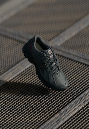 U1906 UNISEX - Trainers - castlerock