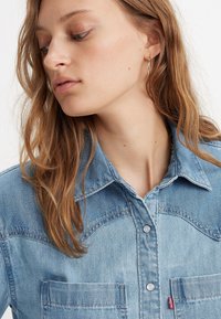 Levi's® TEODORA WESTERN SHIRT - Užsagstoma palaidinė - done and dusted