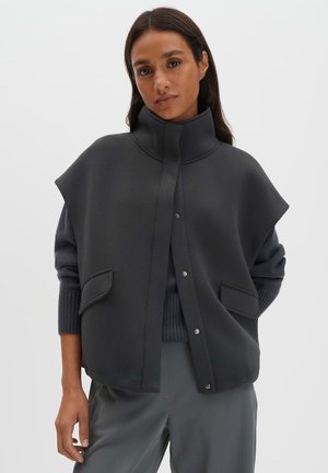 LOOSE O-SHAPE - Bodywarmer - coal dust