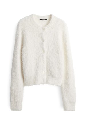 Weißer, flauschiger Cardigan mit runder Ausschnitt, strukturiertem Stoff und fünf Knöpfen an der Vorderseite. Kürzere Länge und lange Ärmel.