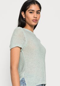ONLY ONLSUNNY - T-shirt básica - harbor gray