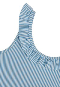 Vêtement rayé bleu et blanc avec un col à volant. Tissu en coton, texture douce, et design sans manches. Présente des rayures étroites.