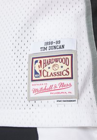 Mitchell & Ness NBA SWINGMAN SAN ANTONIO SPURS 98 TIM DUNCAN - Maillot NBA - white