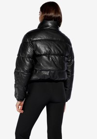 WITTCHEN Vinterjacka - black