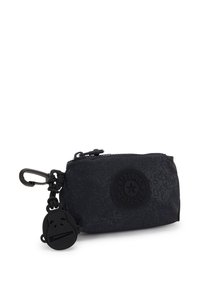Porte-monnaie en tissu noir avec une surface texturée, fermeture zippée, patch logo et attache à clip avec un petit charme en forme de singe.