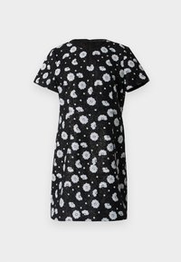Čierne krátke šaty s krátkym rukávom, bielymi kvetinovými vzormi, okrúhlym výstrihom a zipsom na zadnej strane v strede. Textúrovaná látka pridáva vizuálny záujem.