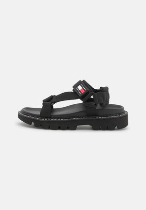 CHUNKY  - Sandali con plateau - black