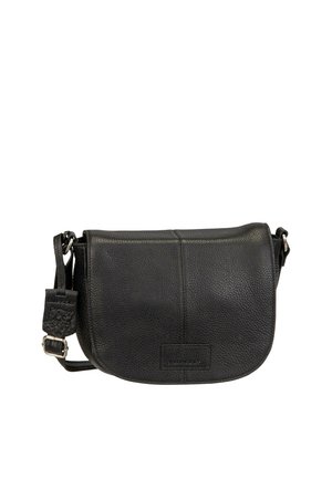 Borsa a tracolla in pelle nera con trama, con patta curva e tracolla regolabile con una piccola targhetta impressa vicino alla fibbia.