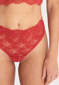 Erlich Textil CLASSY - String - granatapfel