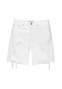 Pantalones cortos de mezclilla blanca que presentan áreas desgastadas, un corte recto, dobladillo deshilachado, dos bolsillos frontales y un cierre de botón con herrajes metálicos.