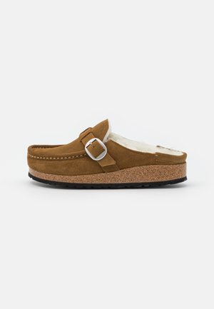 BUCKLEY SHEARLING NARROW - Ciabattine - tea