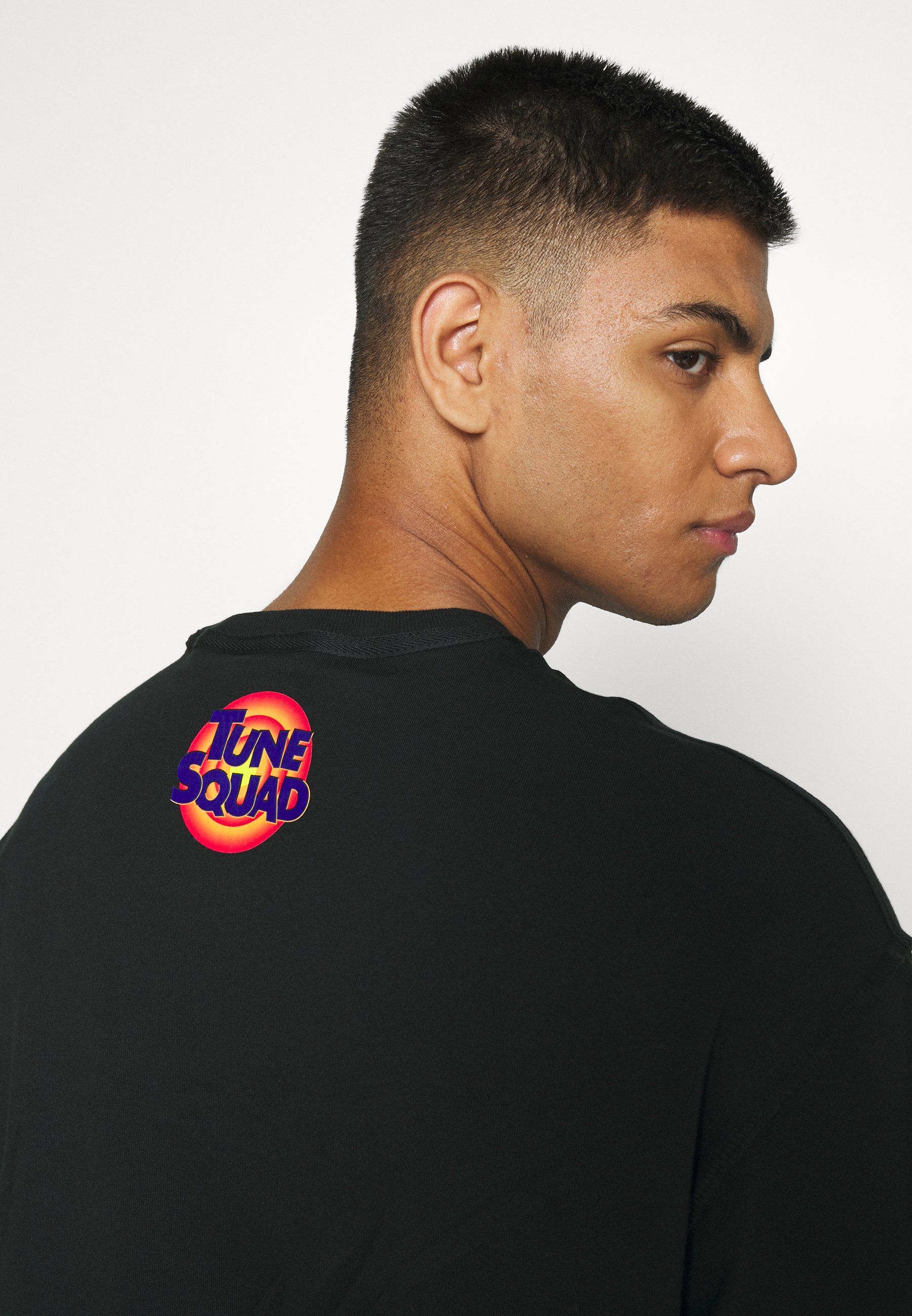 converse and space jam