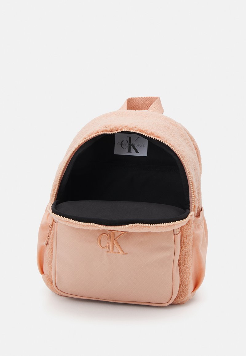 lululemon belt bag still popular lululemon Everywhere Belt Bag Review: Does The Iconic Bag Hold Up Over Time?