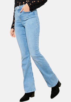 LolaLiza WITH HIGH WAIST - Bootcut jeans - blue bleached
