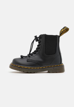 Chaussures Enfant Dr Martens En Ligne Sur La Boutique Zalando