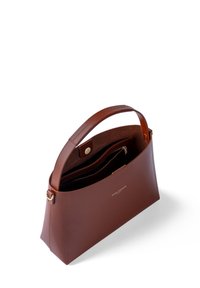 Braune Ledertasche mit einem strukturierten Design, ausgestattet mit einem einzigen Griff, geräumigem Innenraum und einer Reißverschlusstasche im Inneren.