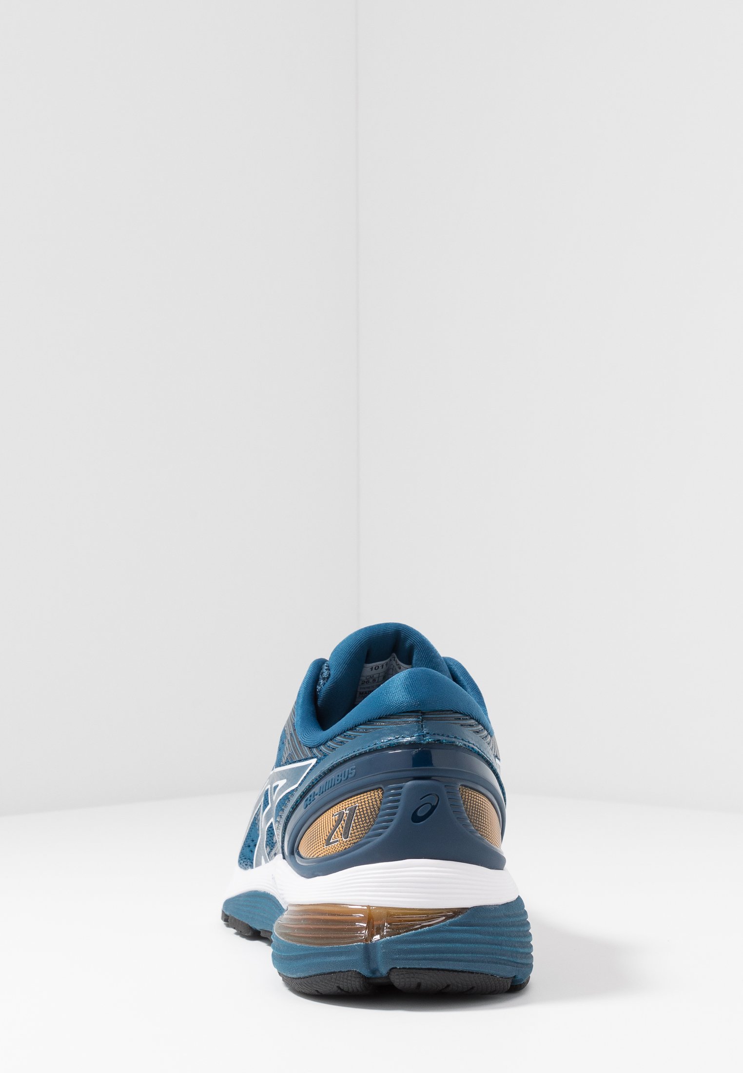 asics nimbus 21 zalando