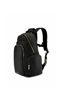 Czarny plecak nylonowy z wieloma zamykanymi kieszeniami, złotymi akcentami, wyściełanymi paskami i smukłym designem. Gładka tekstura, kompaktowy kształt.