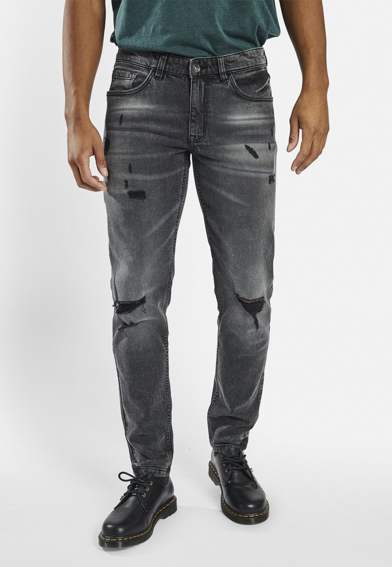Redefined Rebel STOCKHOLM DESTROY - Karcsúsított farmerek - black grey