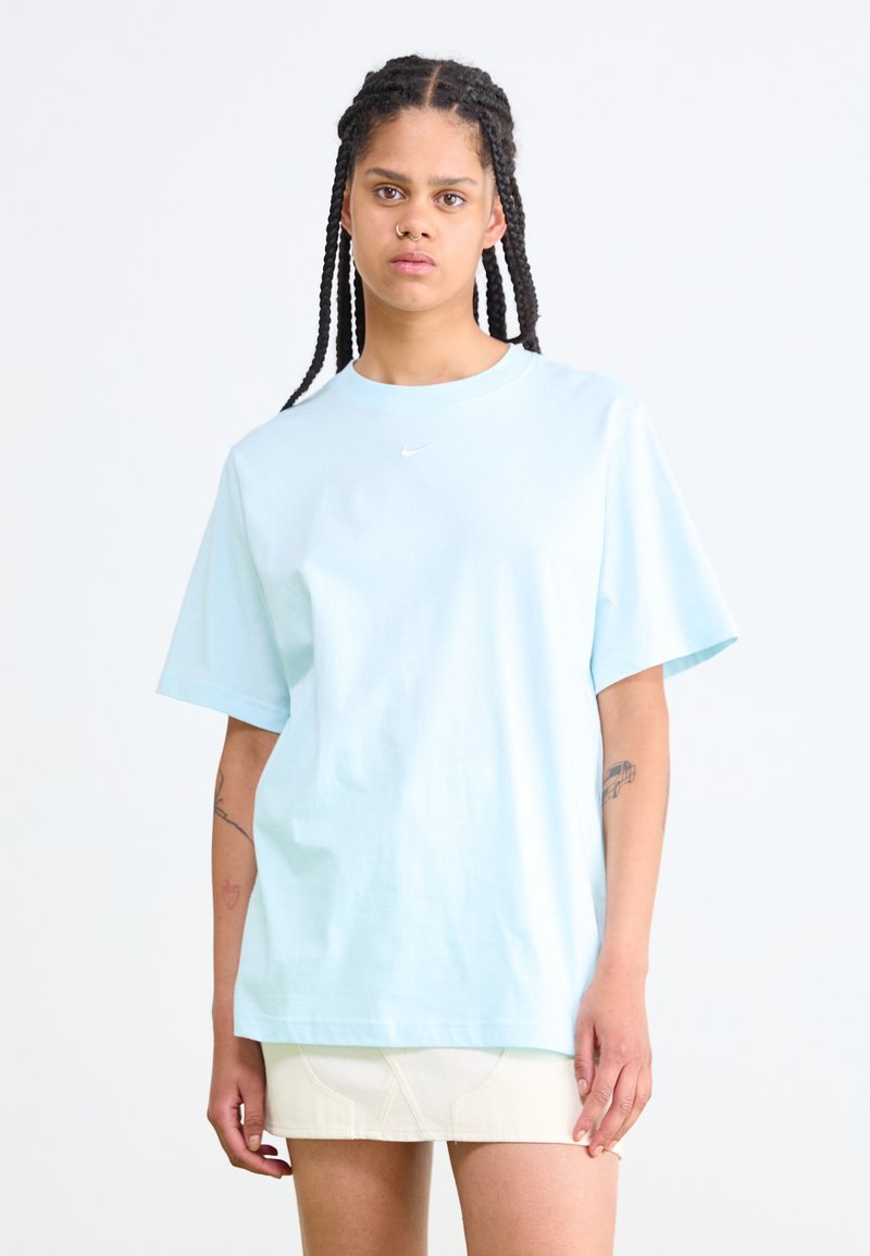 Nike Sportswear TEE - Basic póló - glacier blue/white