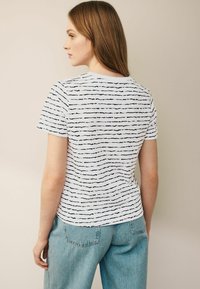 Next CREW SHORT SLEEVE 3 PACK  - REGULAR FIT - Nyomott mintás póló - black white