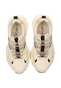 Zapatillas de malla beige con detalles en negro y cordones con estampado. Presentan una puntera redonda, un collar acolchado y una suela texturizada. Etiqueta de tamaño visible.
